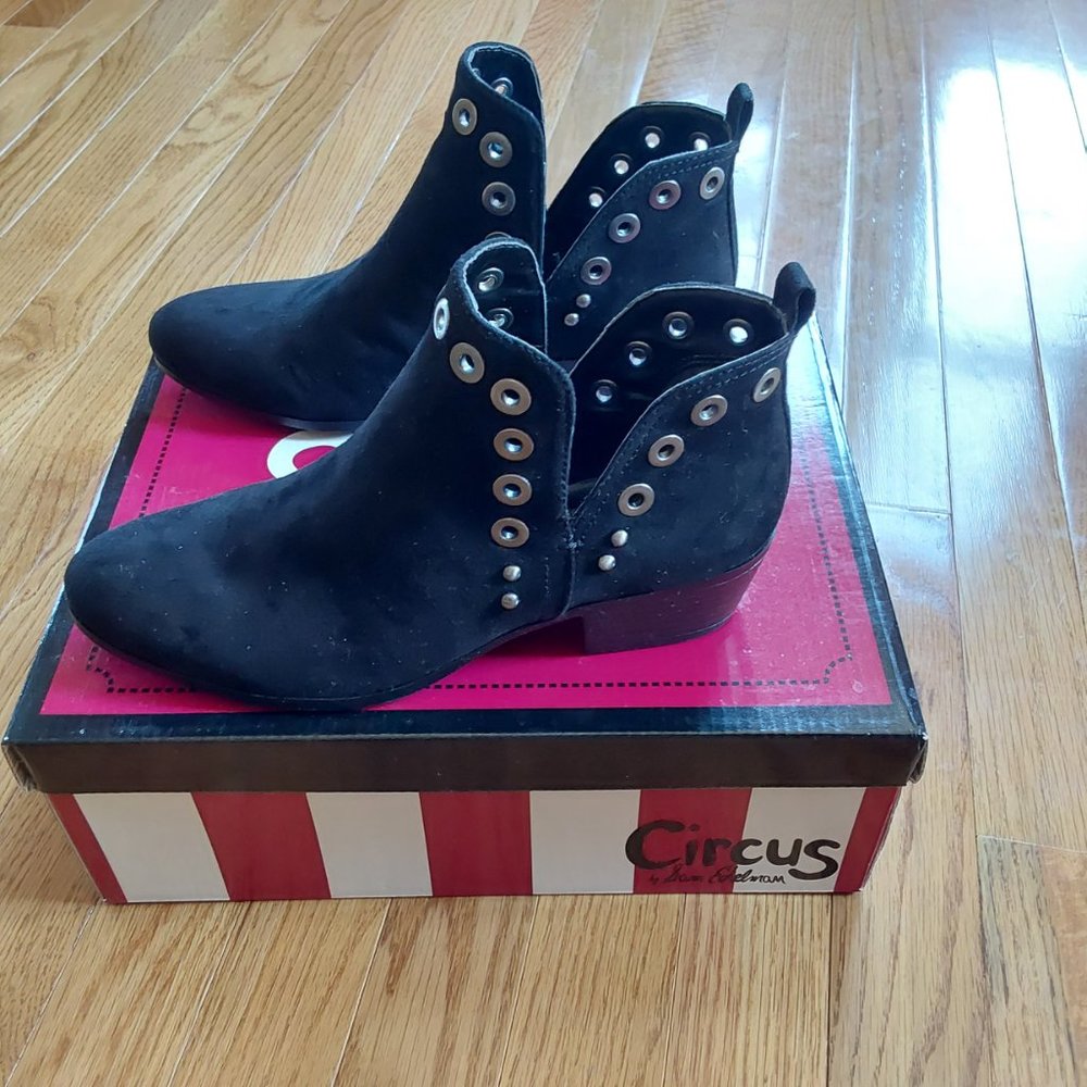 Sam Edelman Circus Paula Logan Black Bootie with grommets. New in Box!